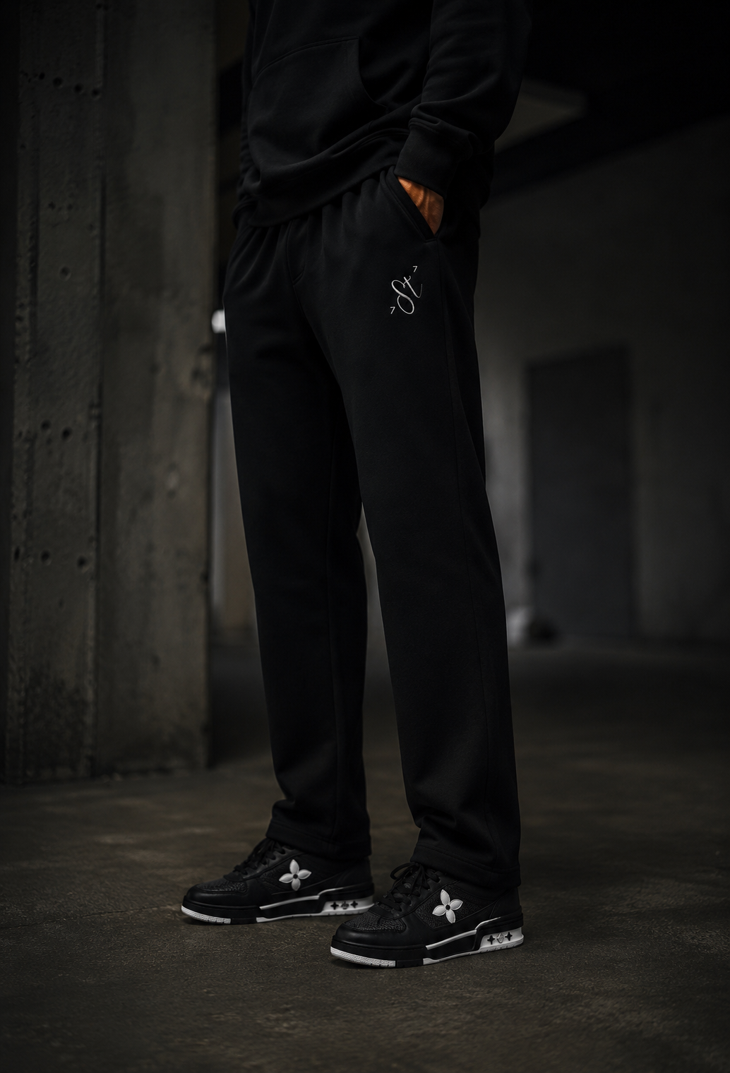 SVNTH Signature Joggers